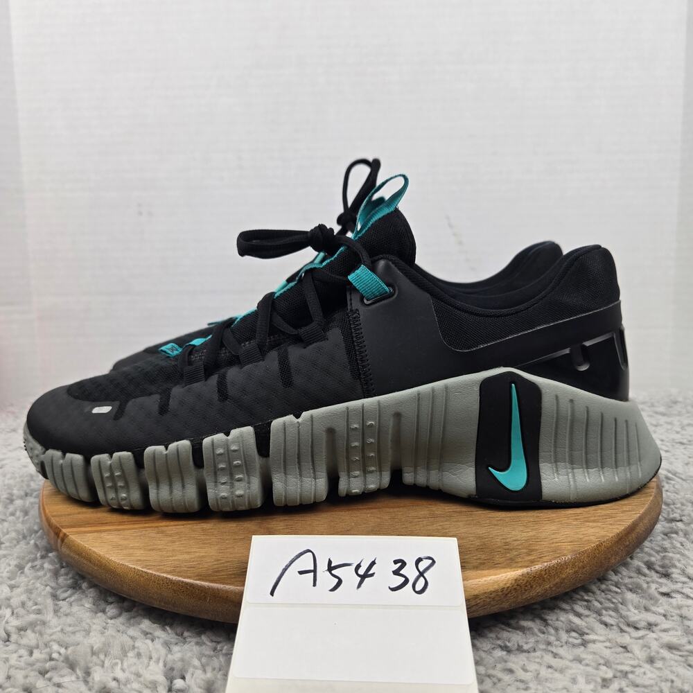 Nike Mens 13 Free Metcon 5 Black Clear Jade Athletic Training Sneaker DV3949-004